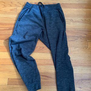 Uniqlo Gray Joggers (M)